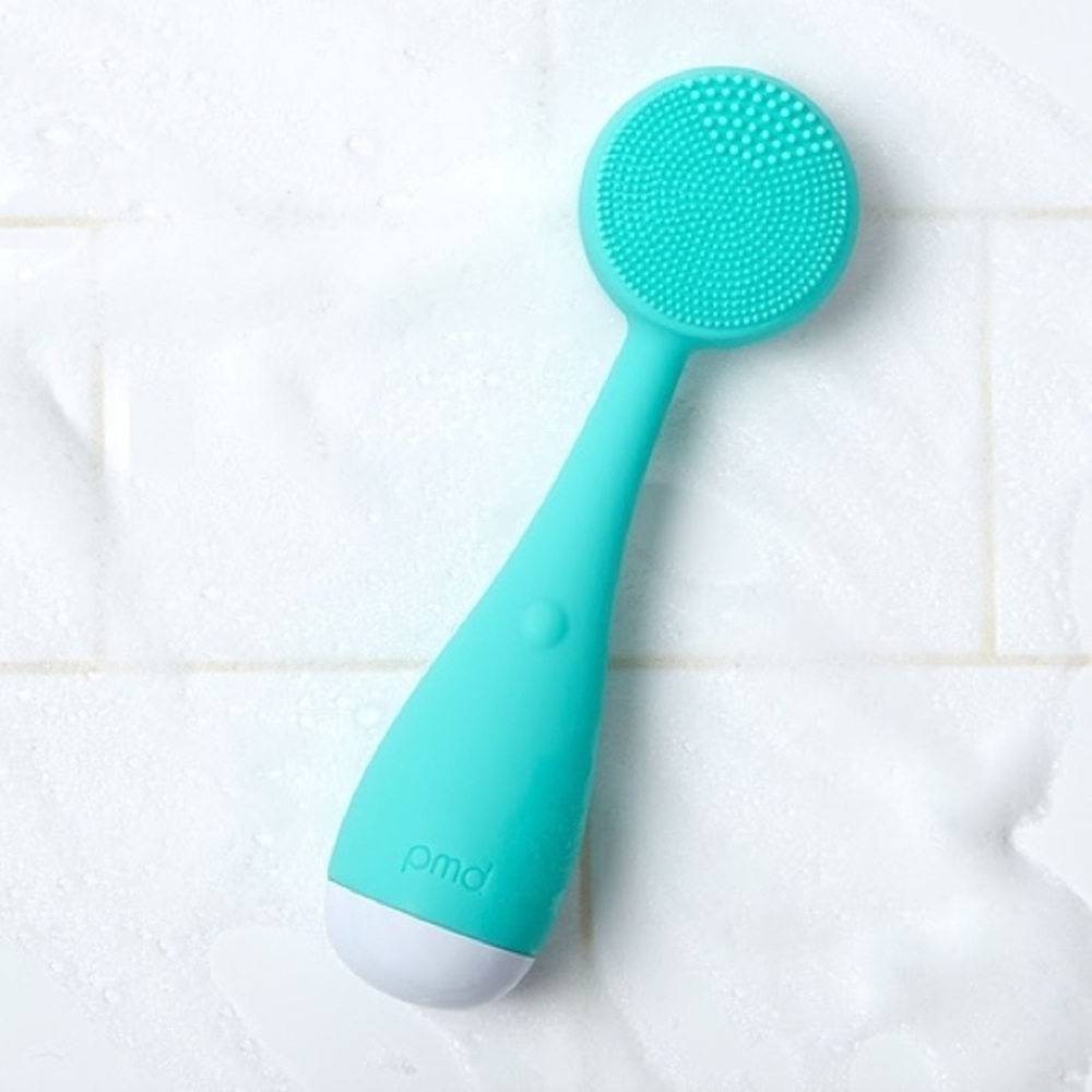 🌟HOST PICK!!🌟🌸PMD Beauty Clean - Mint Green🌸